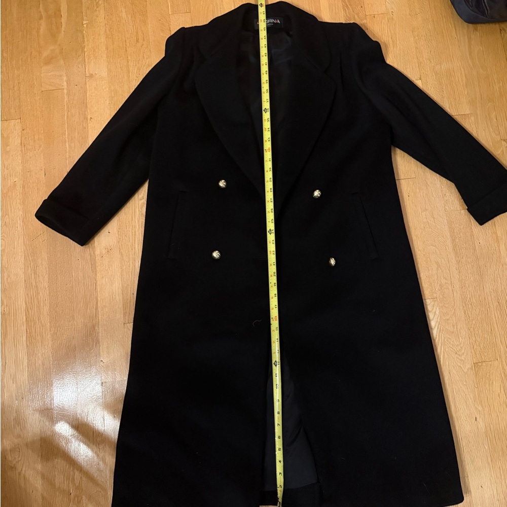 100% Wool Black Pea Coat - Picture 5 of 10